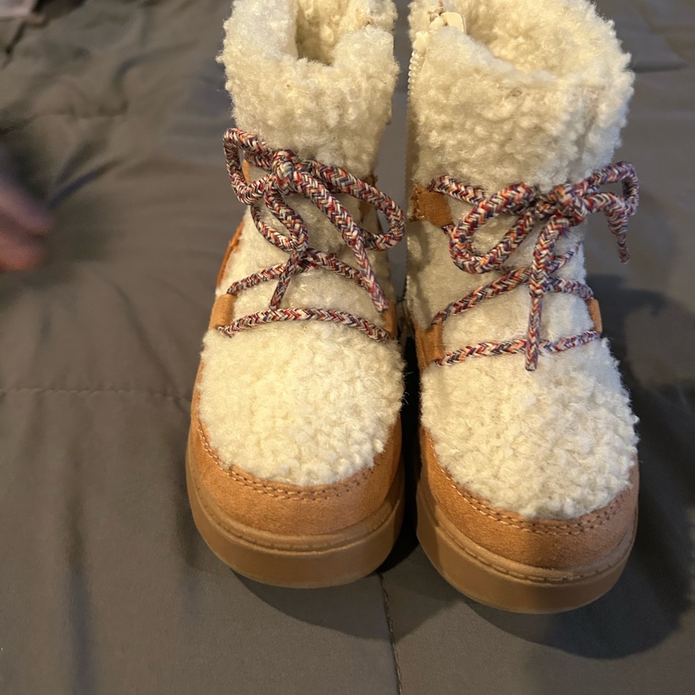 Cat & Jack Cream and Tan Kids Boots